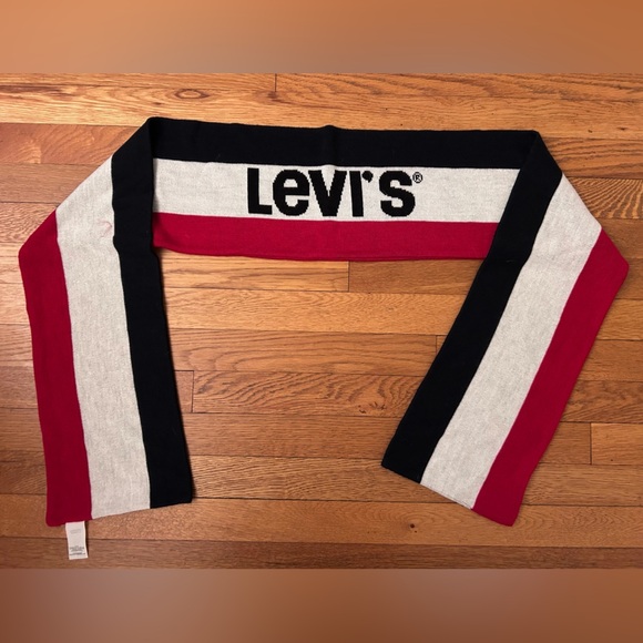 Levi’s Logo Scarf - 64” Long - Picture 1 of 4